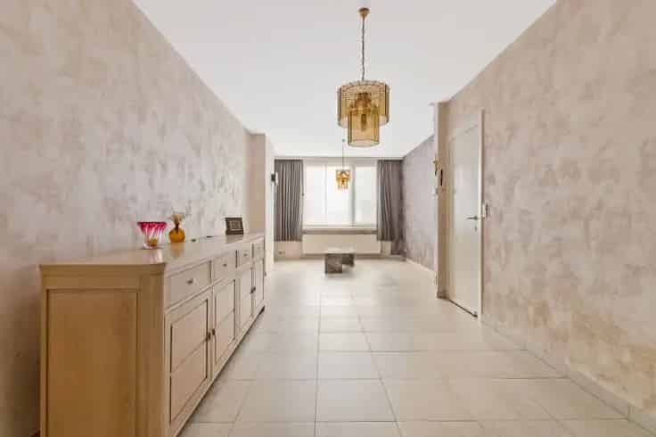 Huis te koop Schoten: Moderne eengezinswoning te renoveren