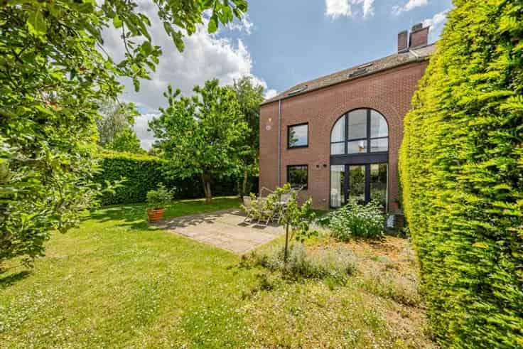 Huis Te Koop Sint-Pieters-Woluwe 343m² 4 slaapkamers