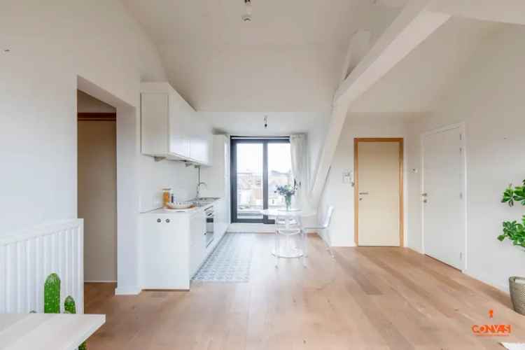 Koop penthouse appartement in Gent nabij winkels en scholen