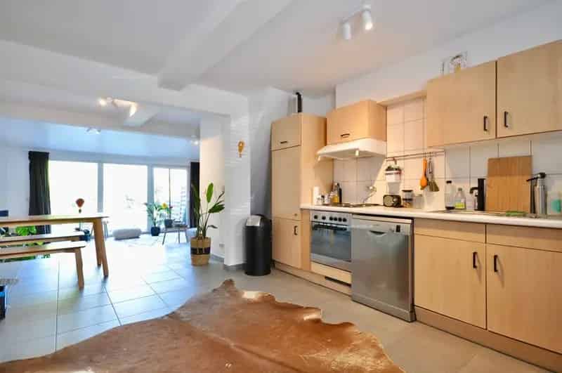 Te Huur Kluisbergen: Gerenoveerde woning 3 slaapkamers
