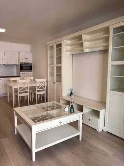 Appartement te Huur Mariakerke Nabij Zee