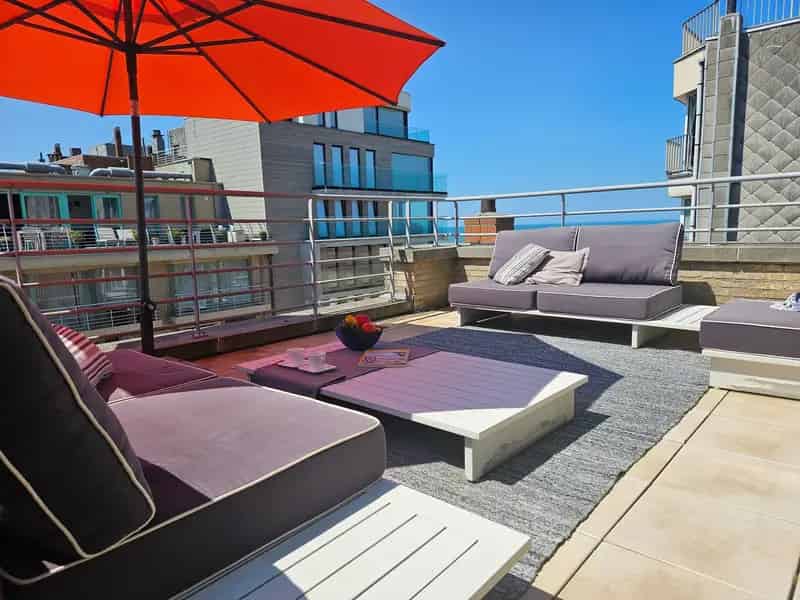 Penthouse te koop Koksijde Zeezicht 2 Terrassen Gerenoveerd