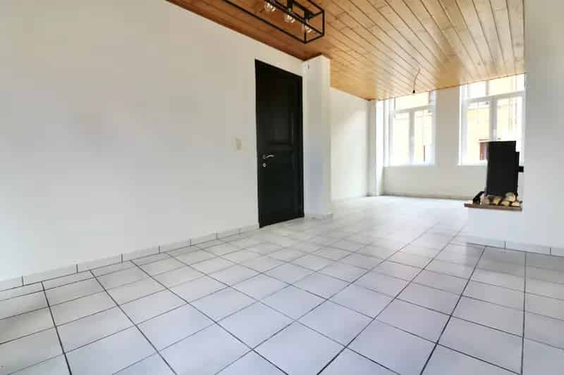 Gerenoveerde Burgerwoning te Huur 3 slaapkamers Eeklo
