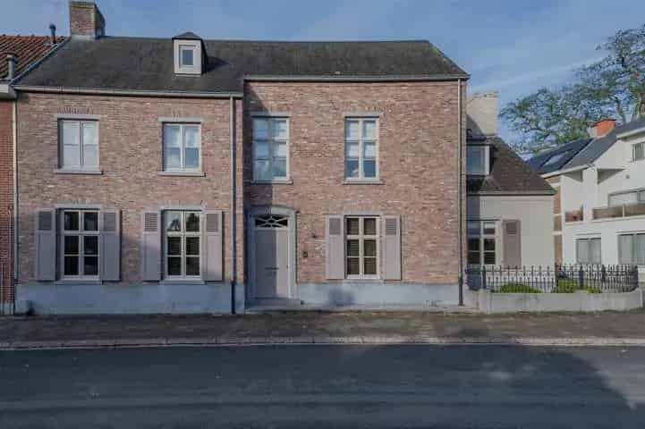 Huis te koop in Zemst: Landelijke woning met modern comfort