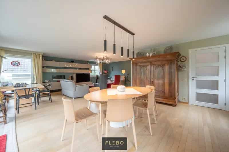 Tuinappartement te huur in De Haan 3 slaapkamers 2 badkamers