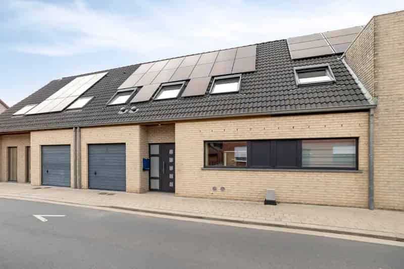 Huis te huur: 3 slaapkamers, garage, tuin, energiezuinig