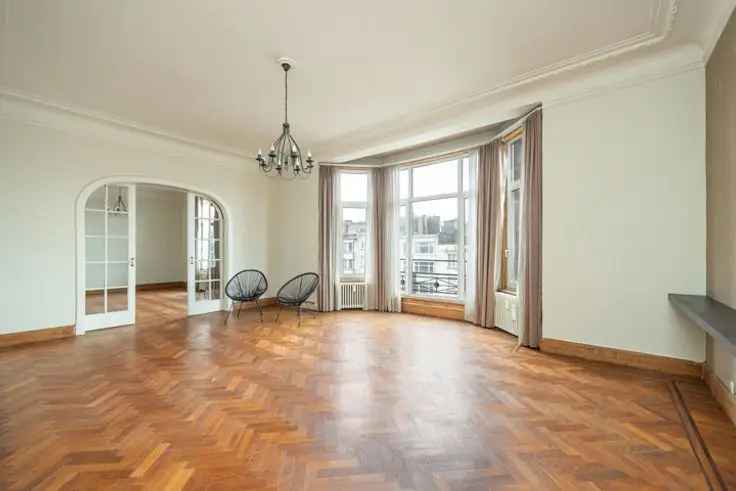 Appartement te Koop Ruim Antwerpen-Centrum Met Unieke Kenmerken