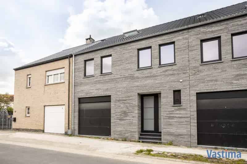 Nieuwbouw woning 3 slaapkamers garage tuin