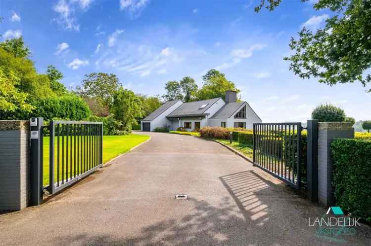 Landhuis te koop Asse: luxe villa met zwembad en grote tuin