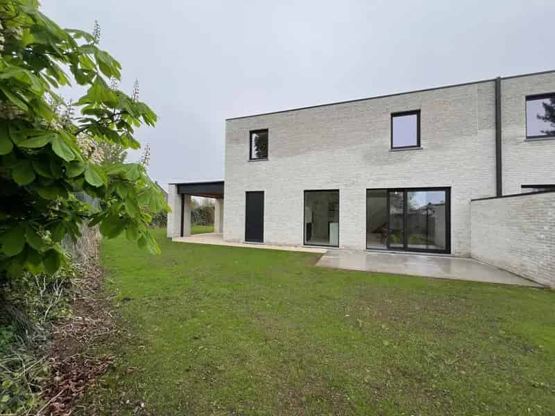 Huis te koop: Moderne villa 4 slaapkamers - tijdloos design