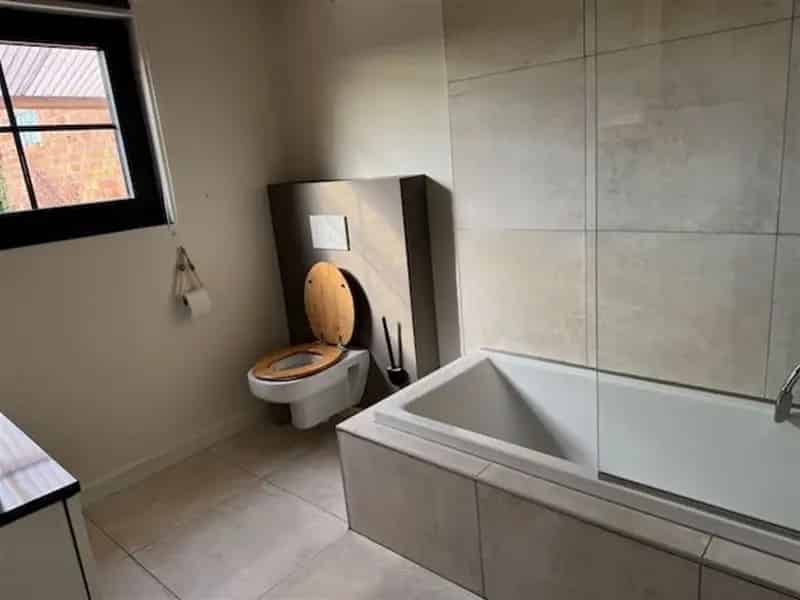 Huis te koop Stekene: Instapklare woning met garage
