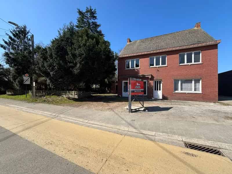 Huis te huur te renoveren 6 slaapkamers Kwaadmechelen