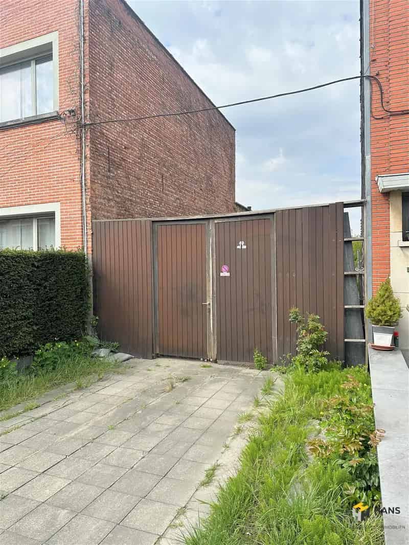 Grond te huur Wilrijk 225m² Nabij Antwerpen