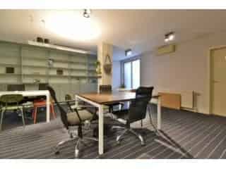 Kantoor te koop Sint-Gillis 147m²