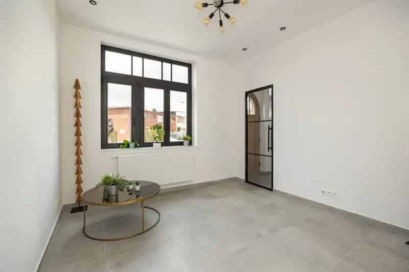 Moderne Energiezuinige Woning Vier Slaapkamers