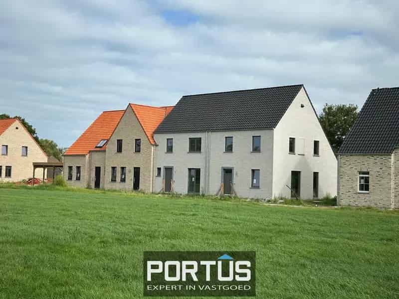 Energiezuinige Nieuwbouwwoning 3 Slaapkamers Carport