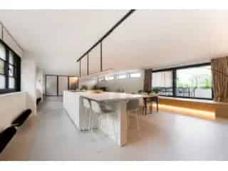 Loft te koop Sint Jans Molenbeek 3 slaapkamers 304m²