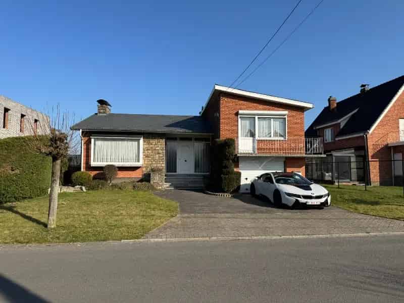 Gezinswoning te koop 732m²