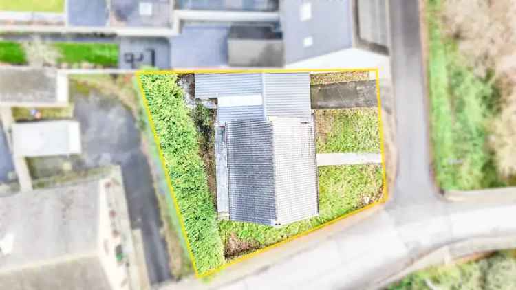 Te renoveren woning Wijnendale - Authentiek karakter - Veel potentieel