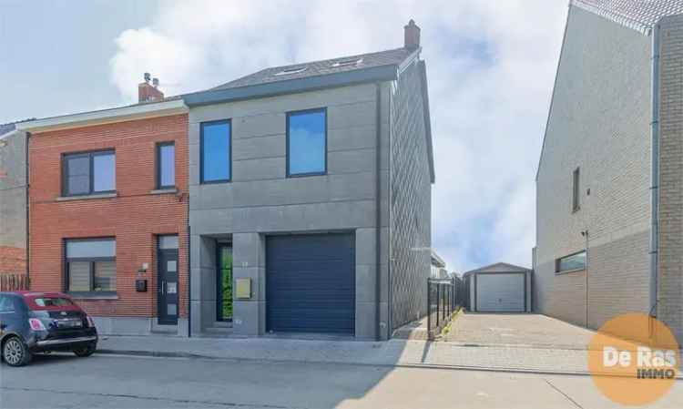 Huis te Koop Wichelen 3 Slaapkamers Garage Tuin