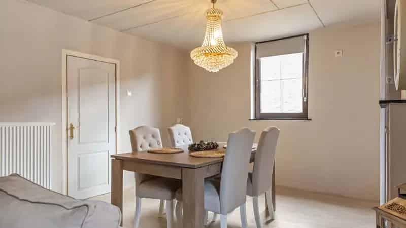 Huis te koop Maasmechelen: 2 slaapkamers, zolder, rustig gelegen