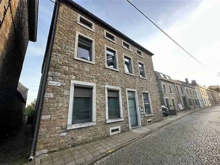 Appartementsblok te Koop Saint Gerard Mettet 3 Appartementen Investering