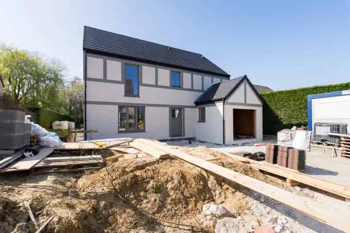 MARIVAUX 4 slaapkamers moderne woning met garage en terras