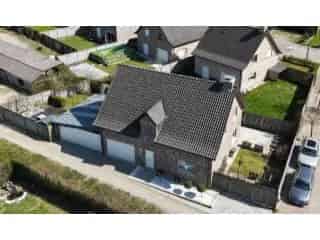 Huis te huur Kuurne - Ruime villa met 3 slaapkamers en tuin