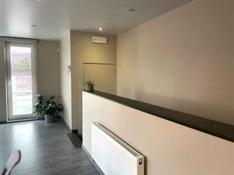 Te huur duplex appartement in Torhout met 2 slaapkamers en tuin