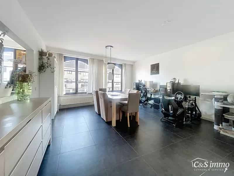 Appartement te koop St Job in't Goor 2 slaapkamers ruim terras