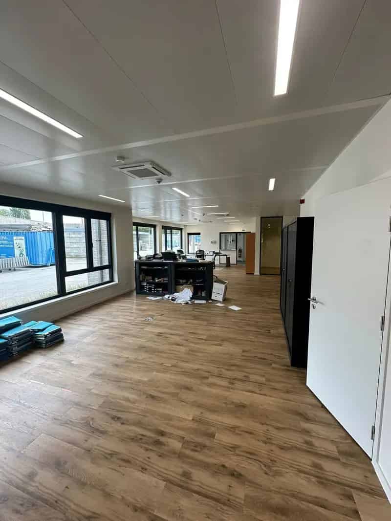 Bedrijfsruimte te huur Hoboken Kantoren Magazijn Buitenopslag