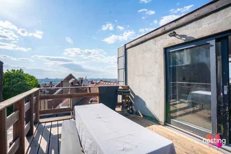 Duplex 3 slaapkamers Saint-Gilles - Terras - Te Koop