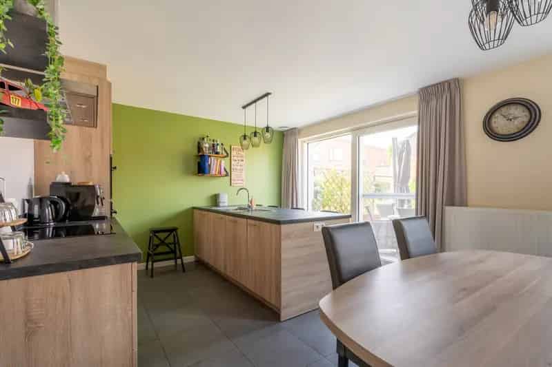 Betaalbare Starterswoning 3 Slaapkamers Wuustwezel