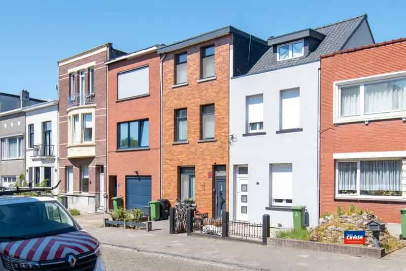 Huis te huur Wilrijk 4 slaapkamers tuin EPC 225