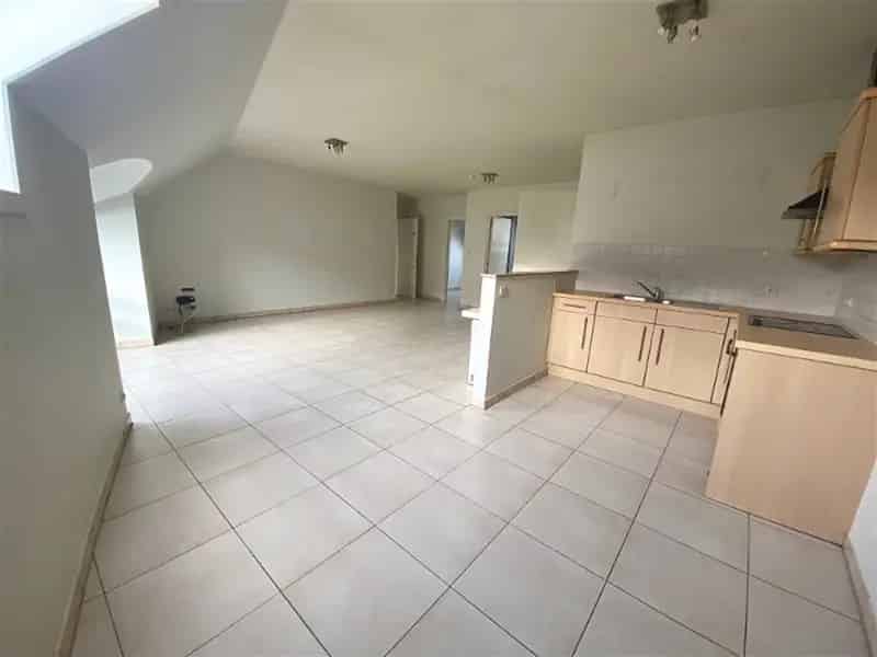 Appartement met twee slaapkamers nabij het centrum van Aalst.