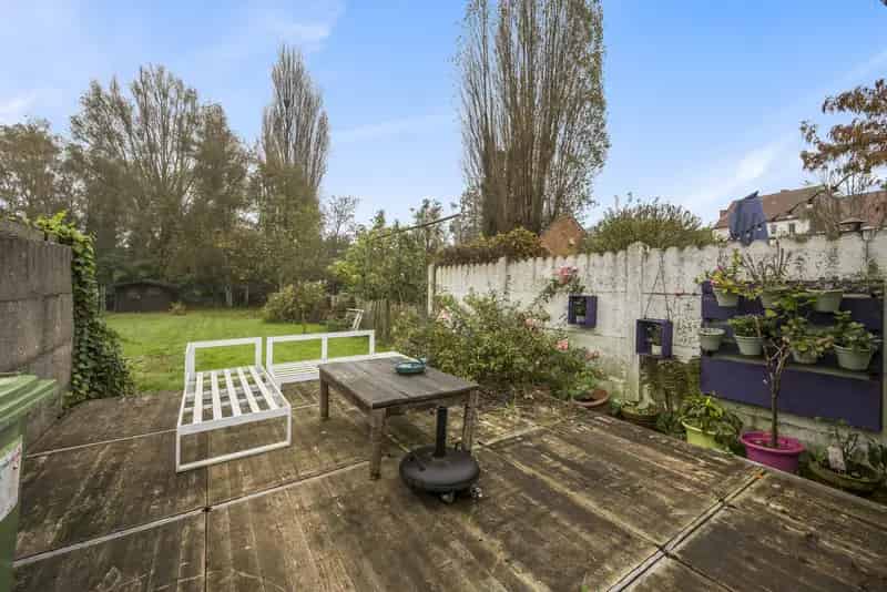 Huis te koop Sint Niklaas: Renovatie woning met 3 slaapkamers en tuin
