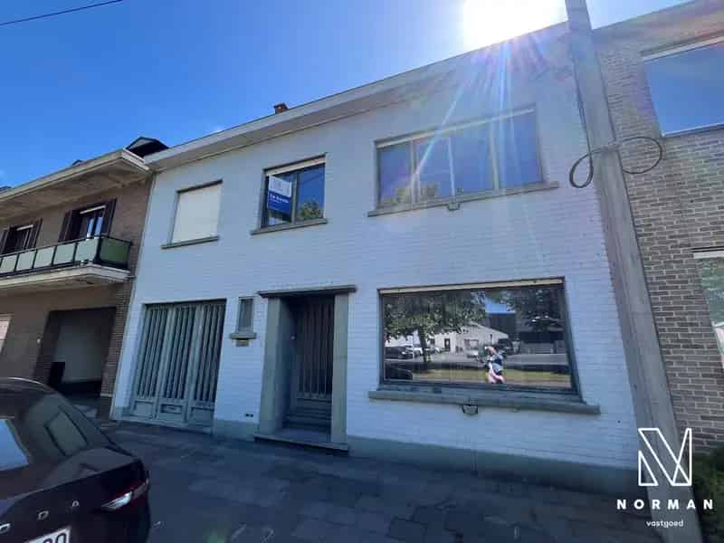 Ruime gezinswoning te koop in Kuurne