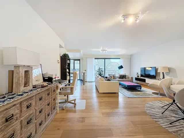 Appartement te huur Elsene Châtelain Stéphanie 130m²