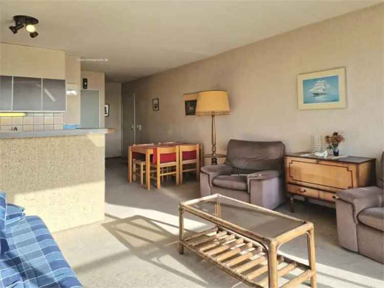 Studio te koop De Panne: Ruime studio 41m² vlakbij strand