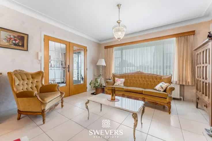 Huis Te Koop Sint-Lambrechts-Herk 255m² 11a 11ca