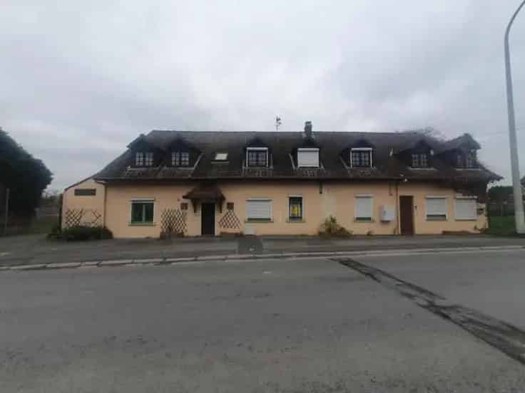 Huis te Koop Nabij Mons - 3 slaapkamers