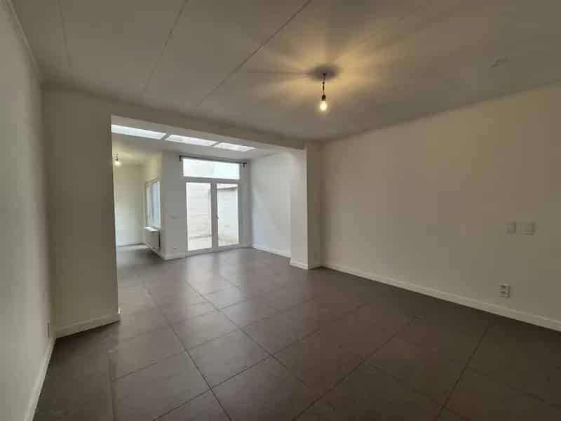 Leuke Instapklare Woning Met Koer
