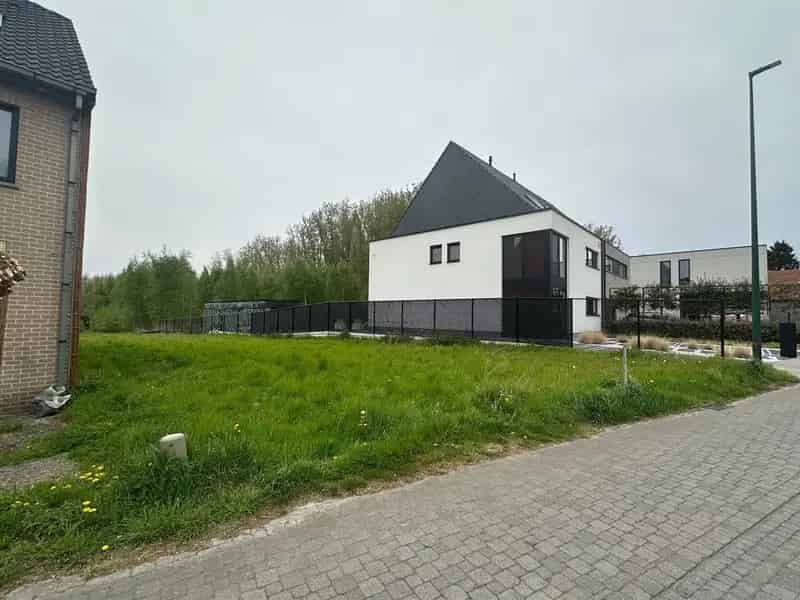 Bouwgrond Halfopen Bebouwing Erembodegem 1734m²
