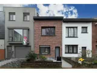 Huis te Koop Deurne 3 slaapkamers 136m2 Terras Tuin