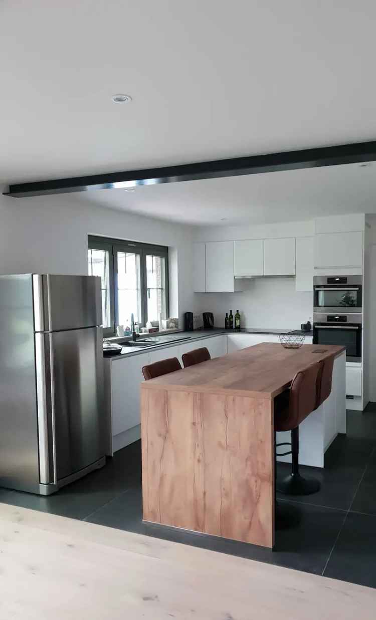 Gerenoveerde Villa te Eppegem: 3 slaapkamers, Rustige Buurt