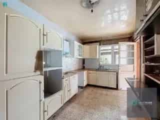 Huis te koop Lodelinsart te renoveren 130m²