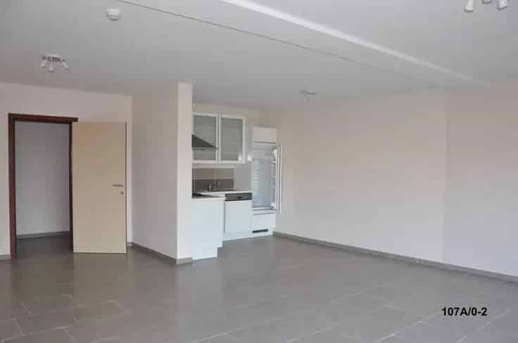 Appartement Te Koop 2 Slaapkamers Tuin Autostaanplaats