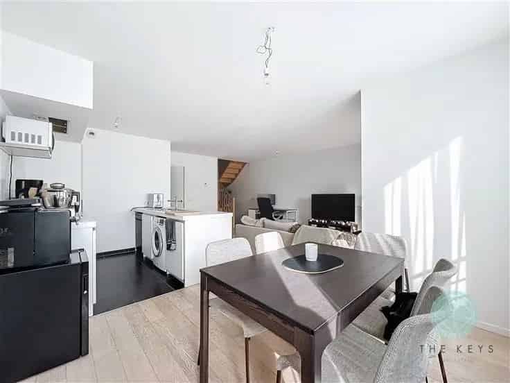 Appartement te Koop Schaerbeek Evenepoel Duplex 104m² Terras