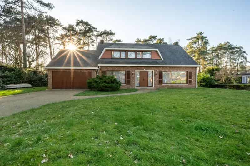 Ruime 4 Slaapkamer Villa 22a 51ca Groene Omgeving