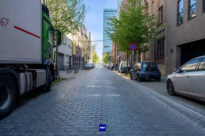 Garage te koop Antwerpen Eilandje - Veilige parkeerplaats